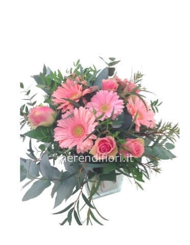 Bouquet con gerbere e rose